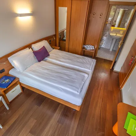 Ambienthotel Hotel 3*