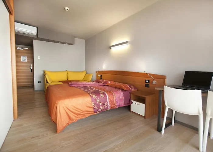 Hotel Ambienthotel 3*