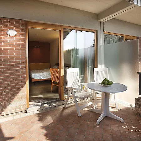 ホテル Ambienthotel 3*